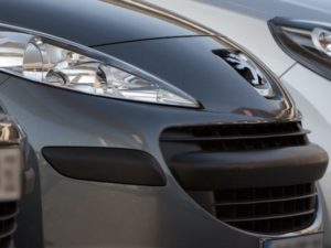 Image of grey Peugeot front end
