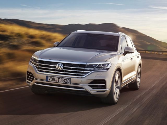 Volkswagen reveals new Touareg SUV – International Fleet World