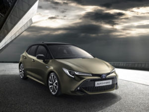 Like the C-HR, the new generation Auris will be offered only with petrol and HEV powertrains.